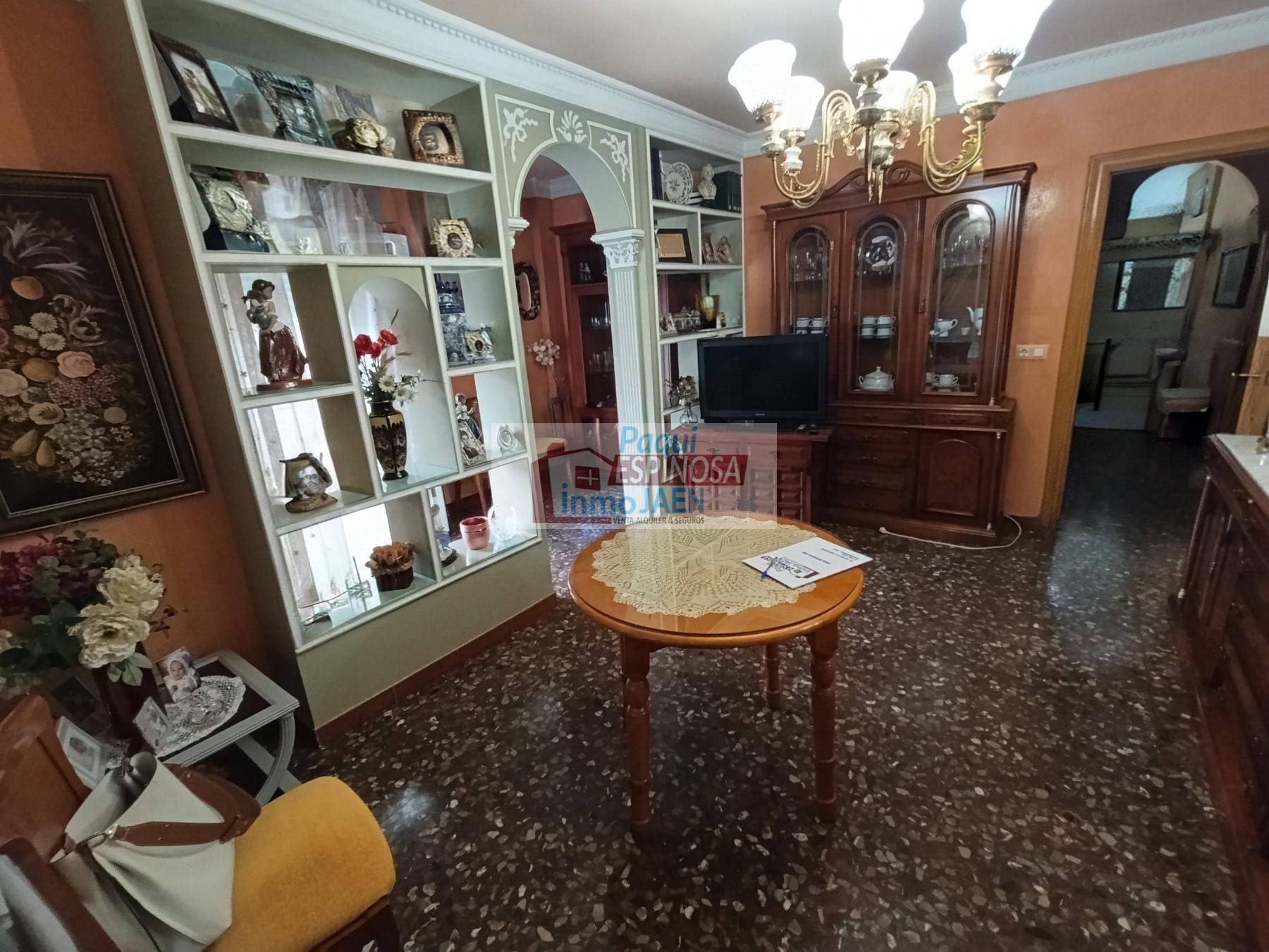 Venta de piso en Torredonjimeno