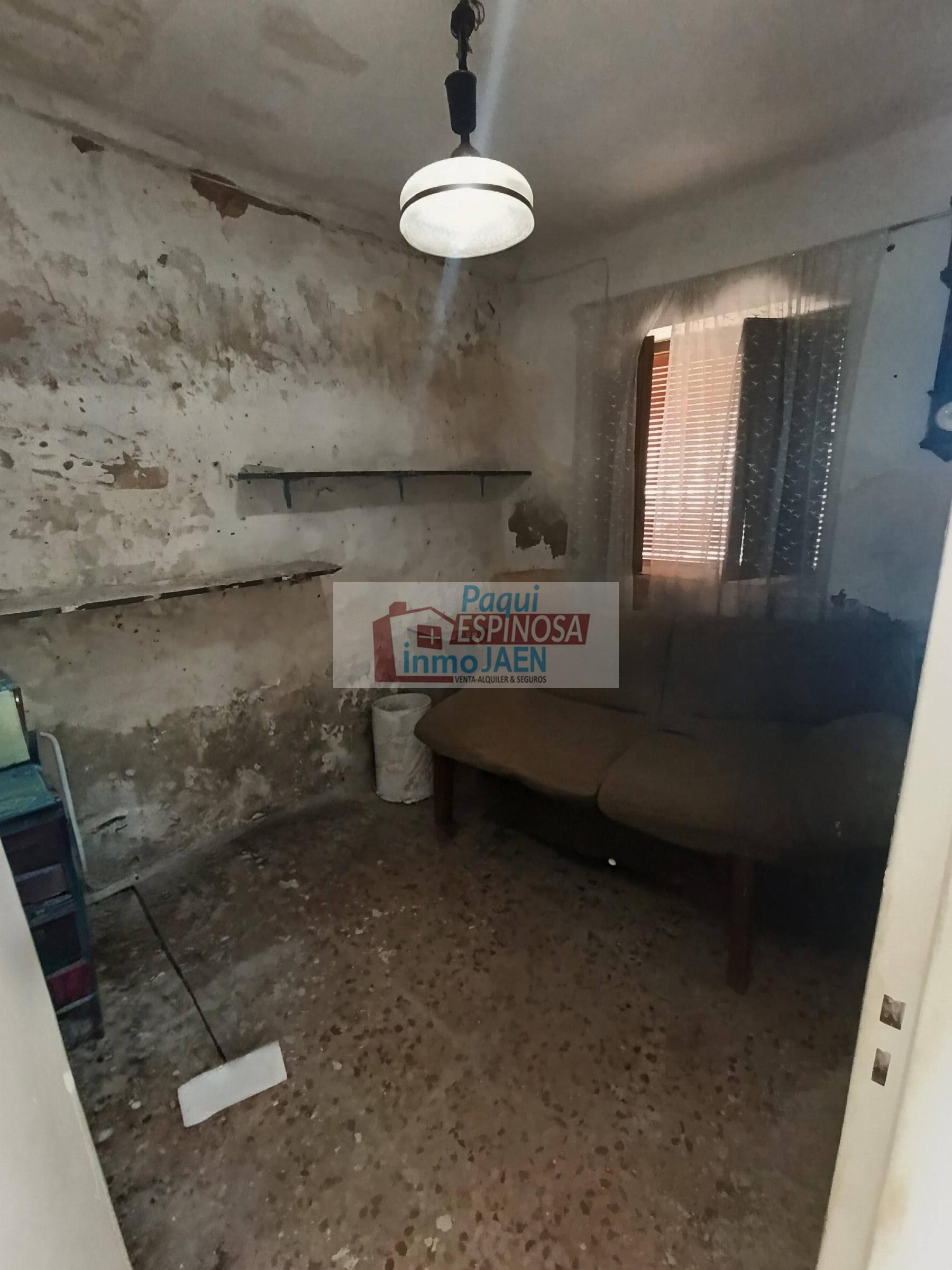 Venta de casa en Torredonjimeno