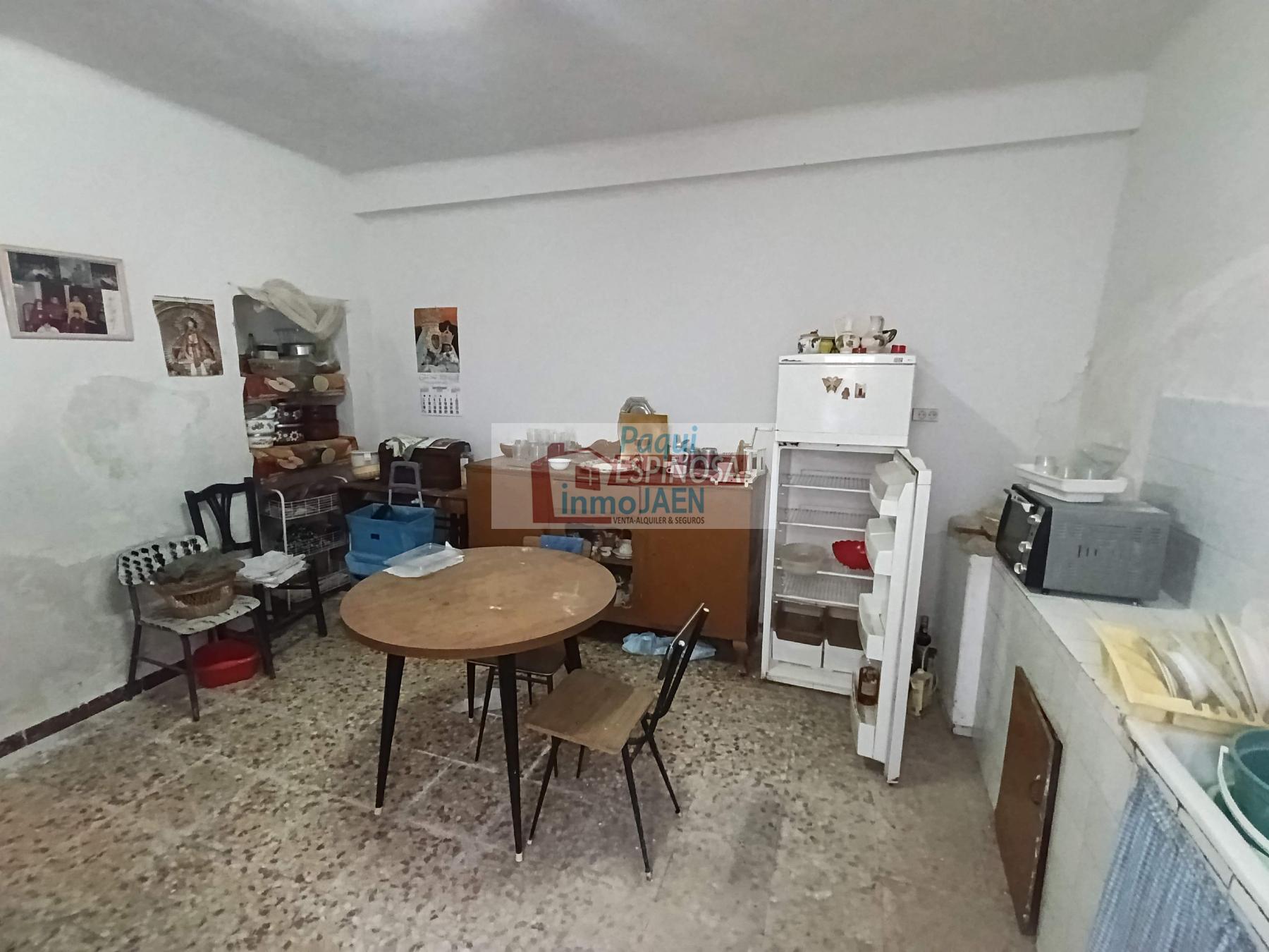 Venta de casa en Torredonjimeno
