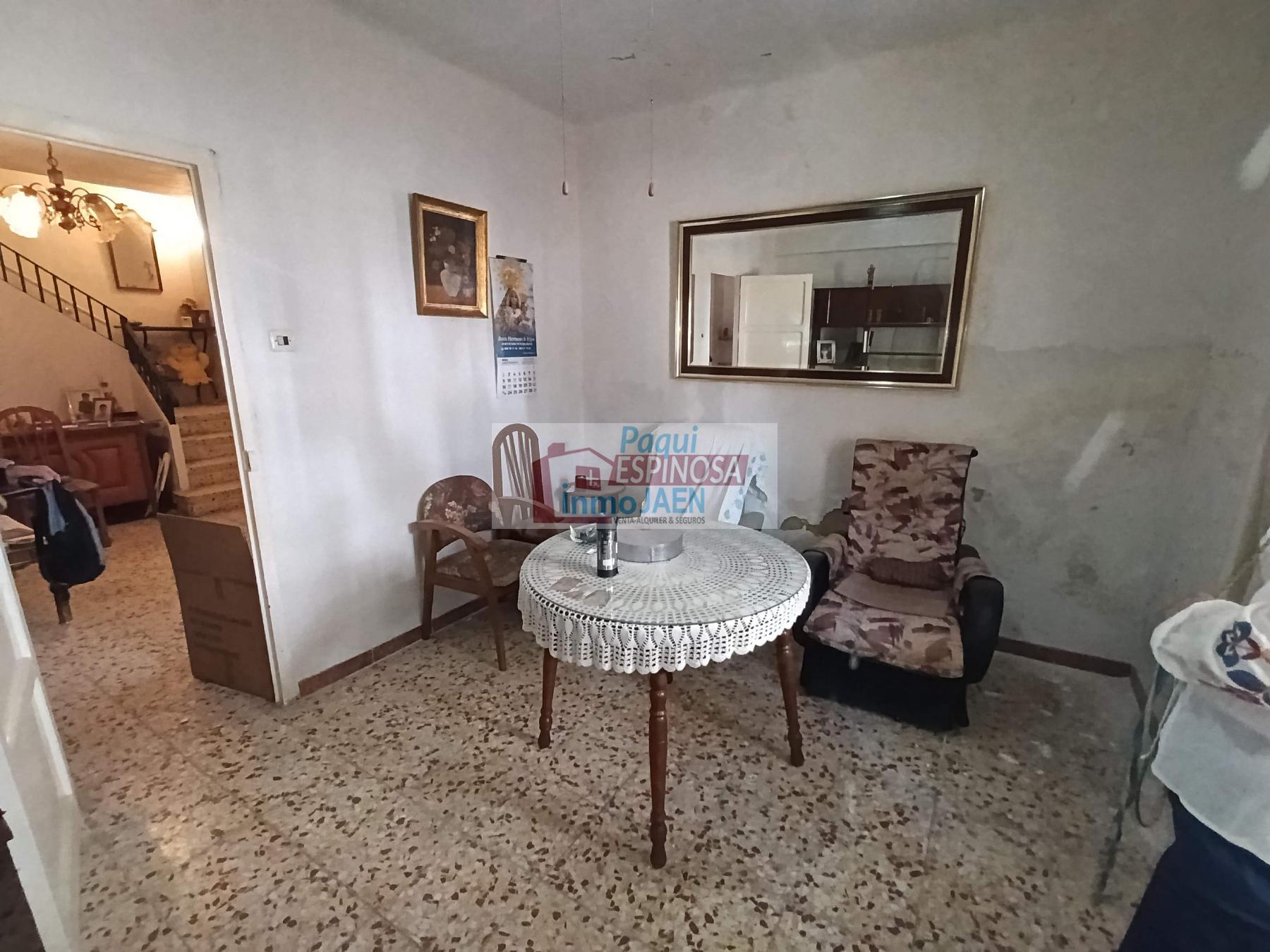 Venta de casa en Torredonjimeno