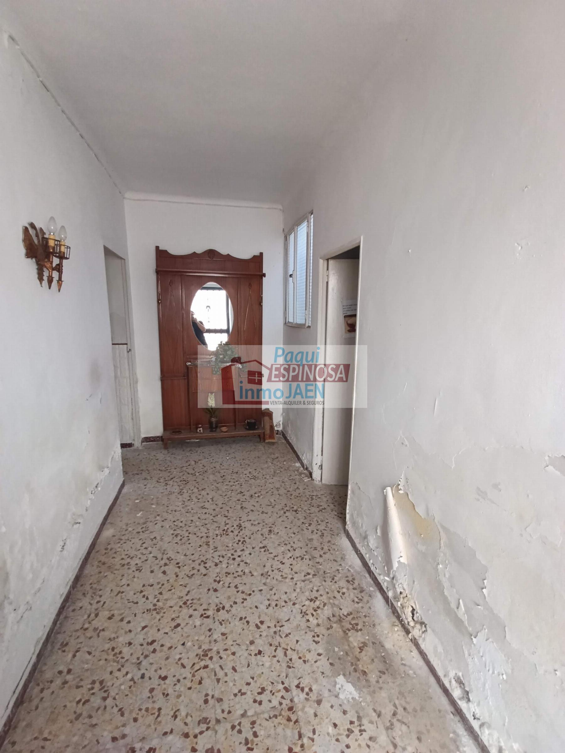 Venta de casa en Torredonjimeno