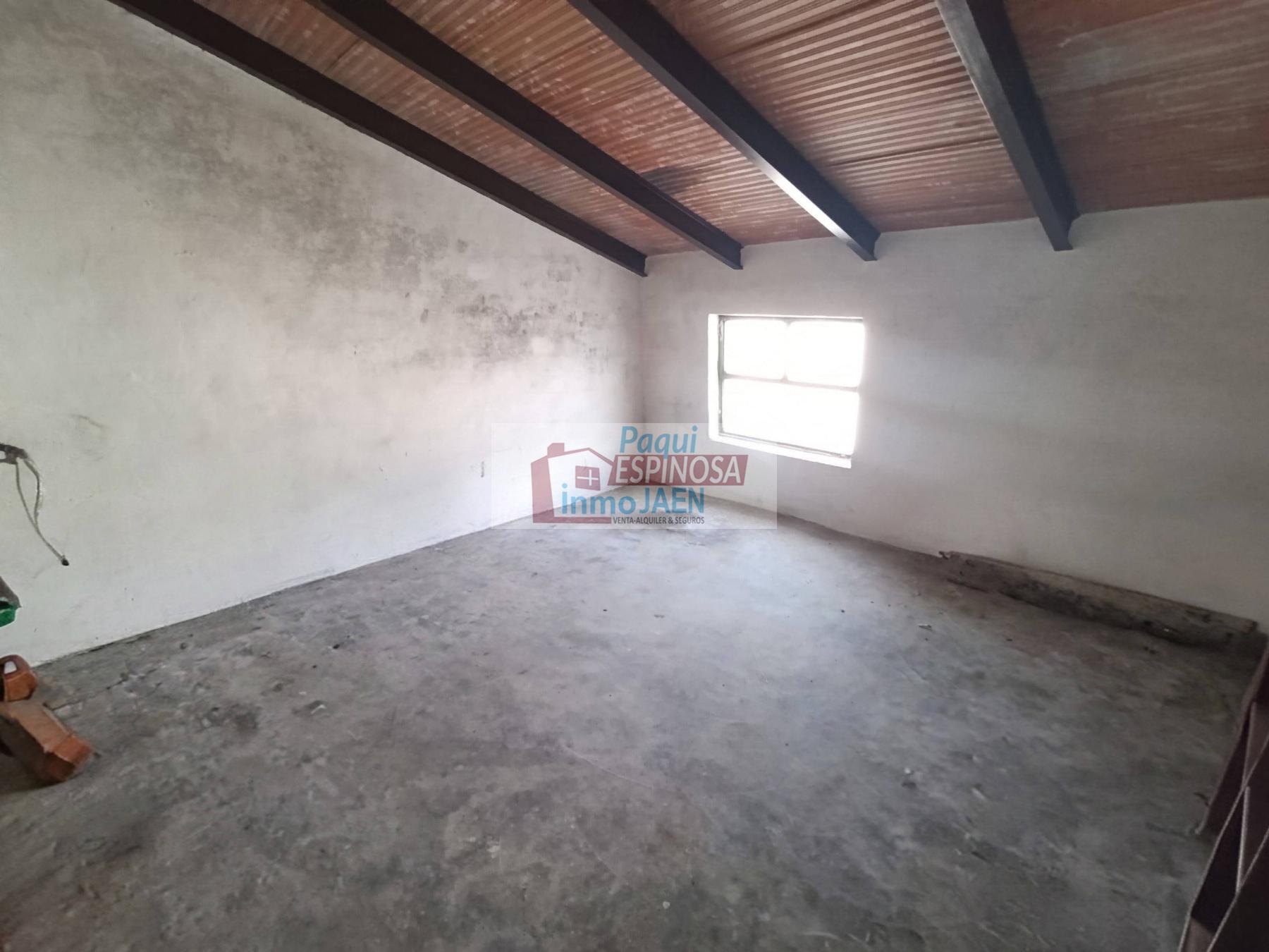 Venta de casa en Torredonjimeno