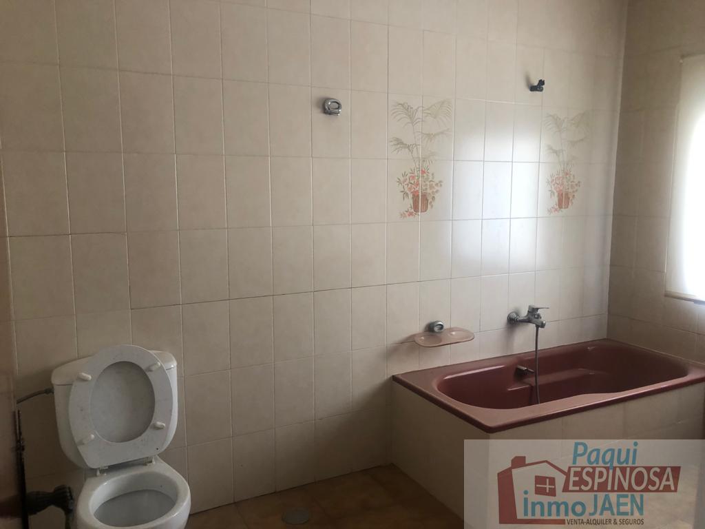 Venta de piso en Torredonjimeno