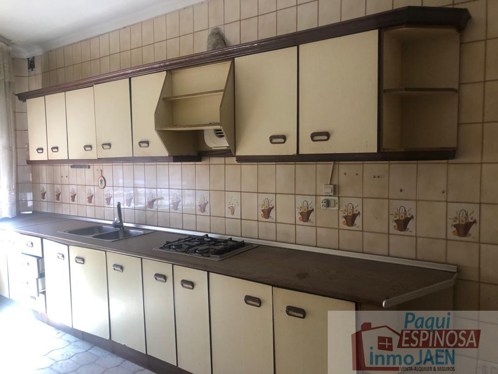 For sale of flat in Torredonjimeno