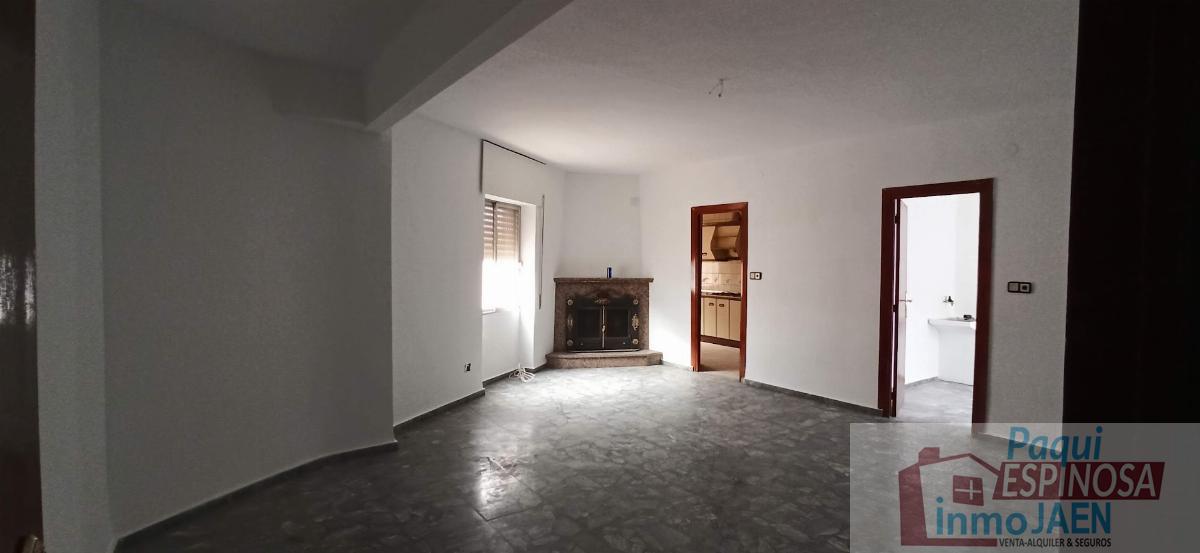 For sale of flat in Torredonjimeno