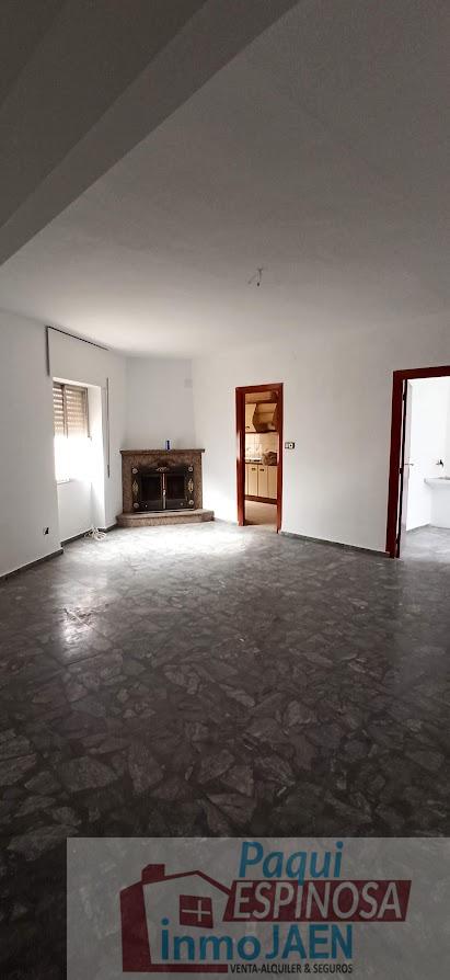 For sale of flat in Torredonjimeno