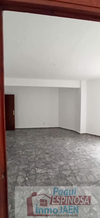 Venta de piso en Torredonjimeno