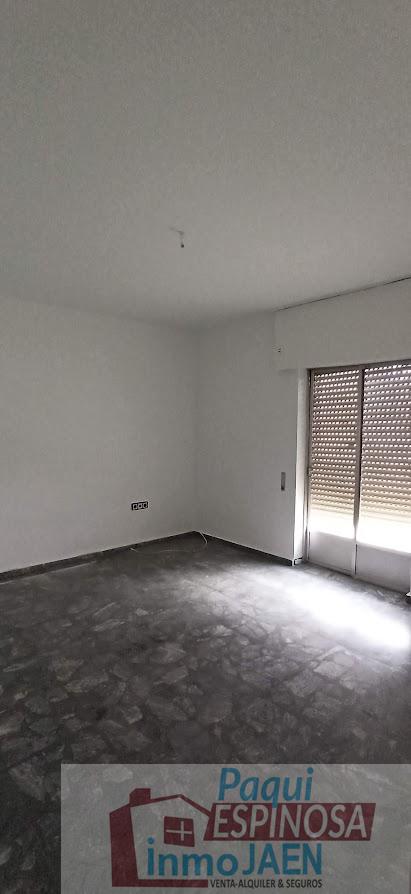 For sale of flat in Torredonjimeno