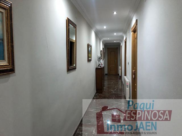 Venta de piso en Torredonjimeno