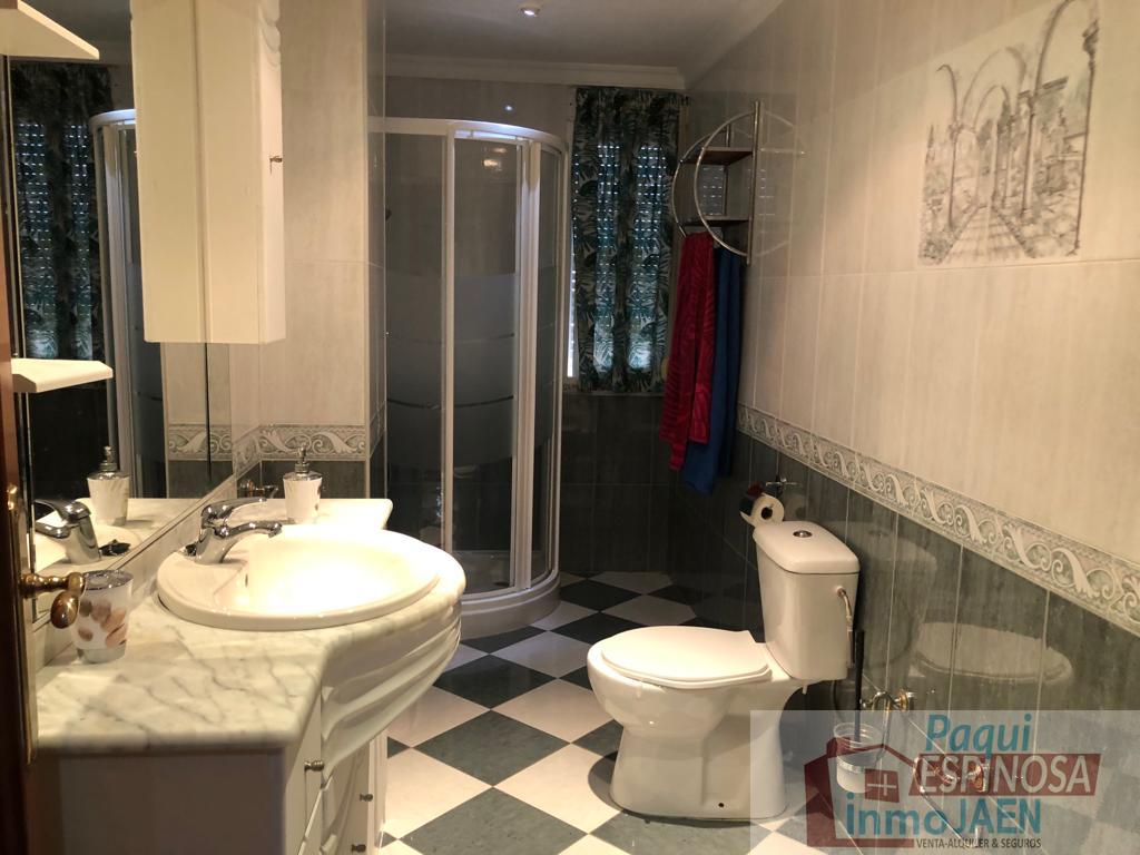 For sale of flat in Torredonjimeno