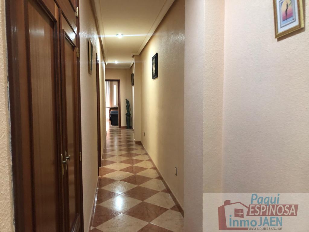 For sale of flat in Torredonjimeno