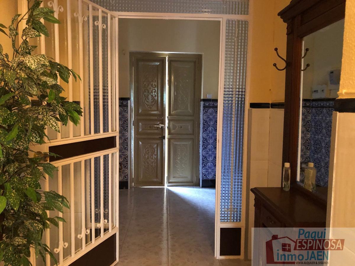 Venta de casa en Torredonjimeno