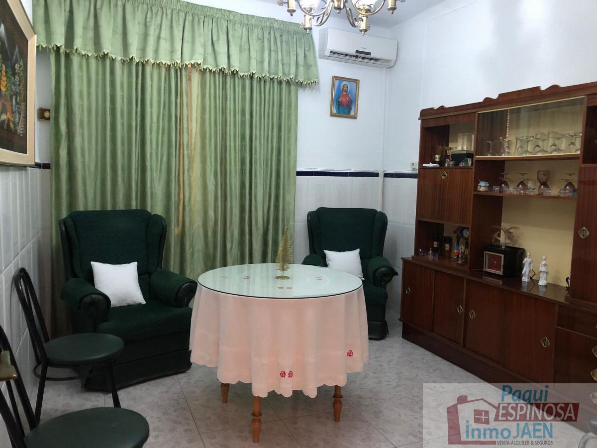Venta de casa en Torredonjimeno