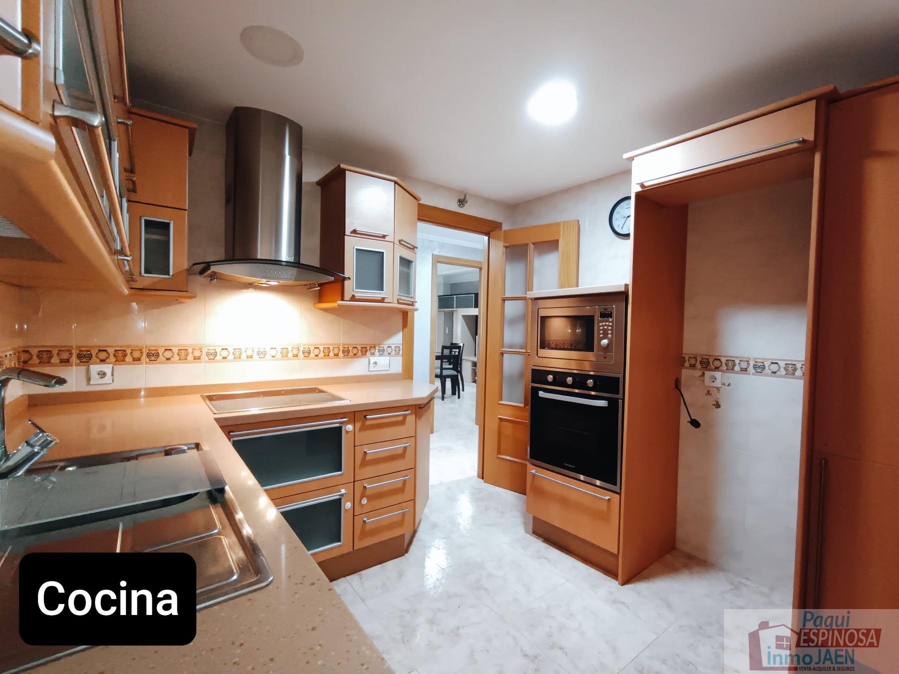 Venta de piso en Torredonjimeno
