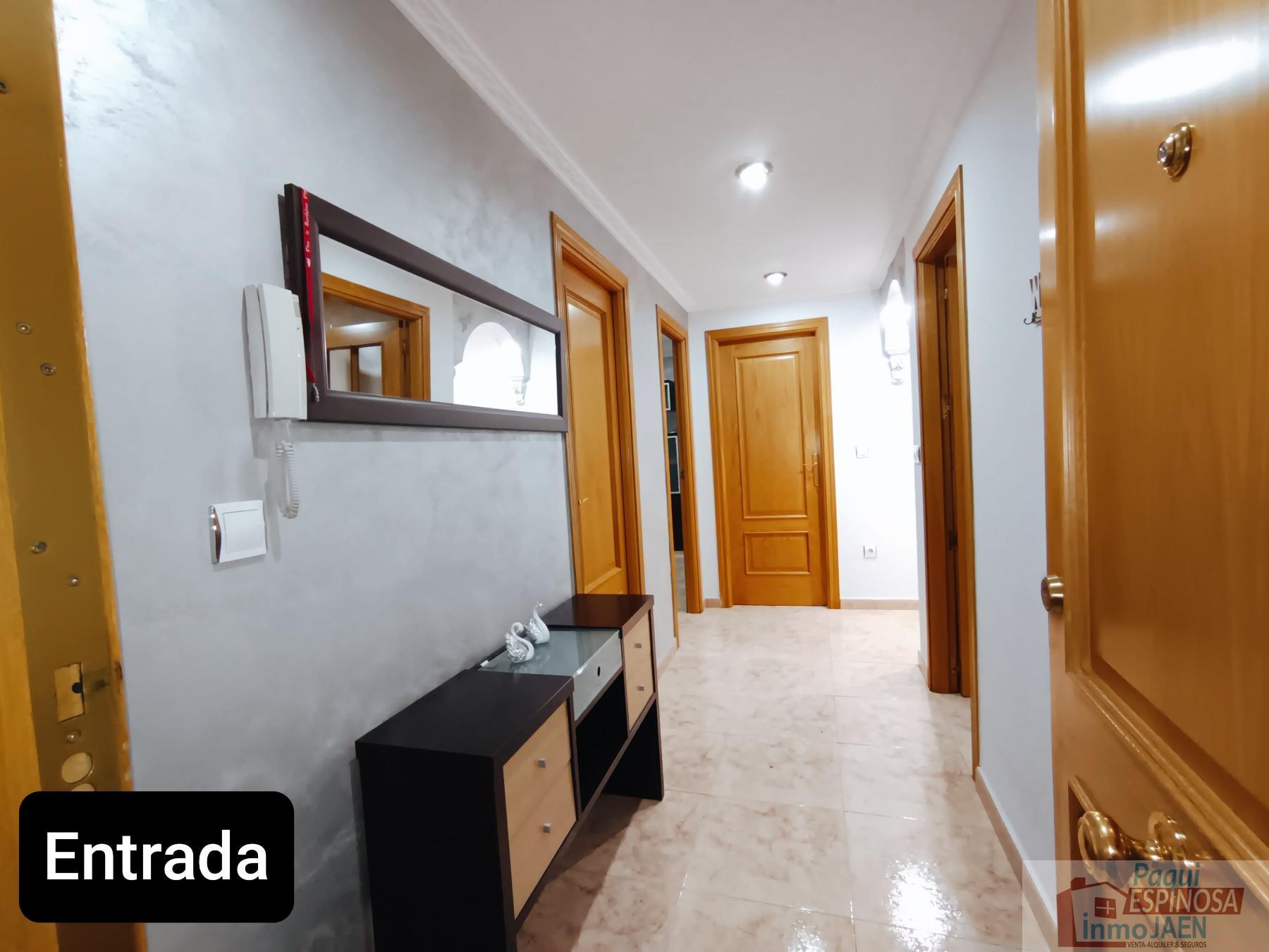Venta de piso en Torredonjimeno