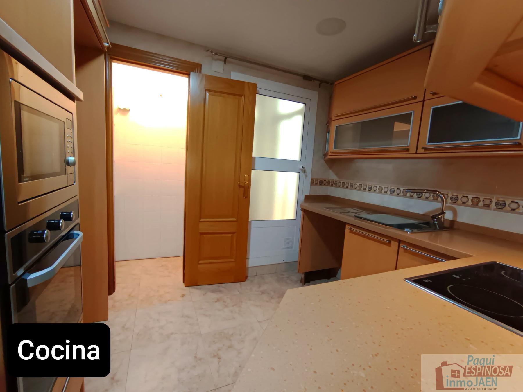 Venta de piso en Torredonjimeno