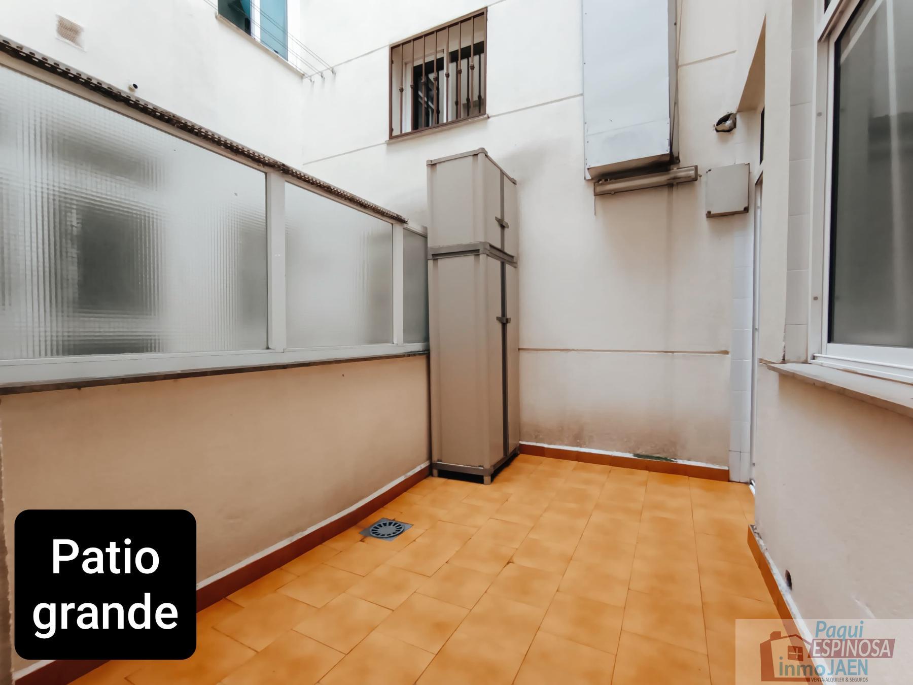 Venta de piso en Torredonjimeno