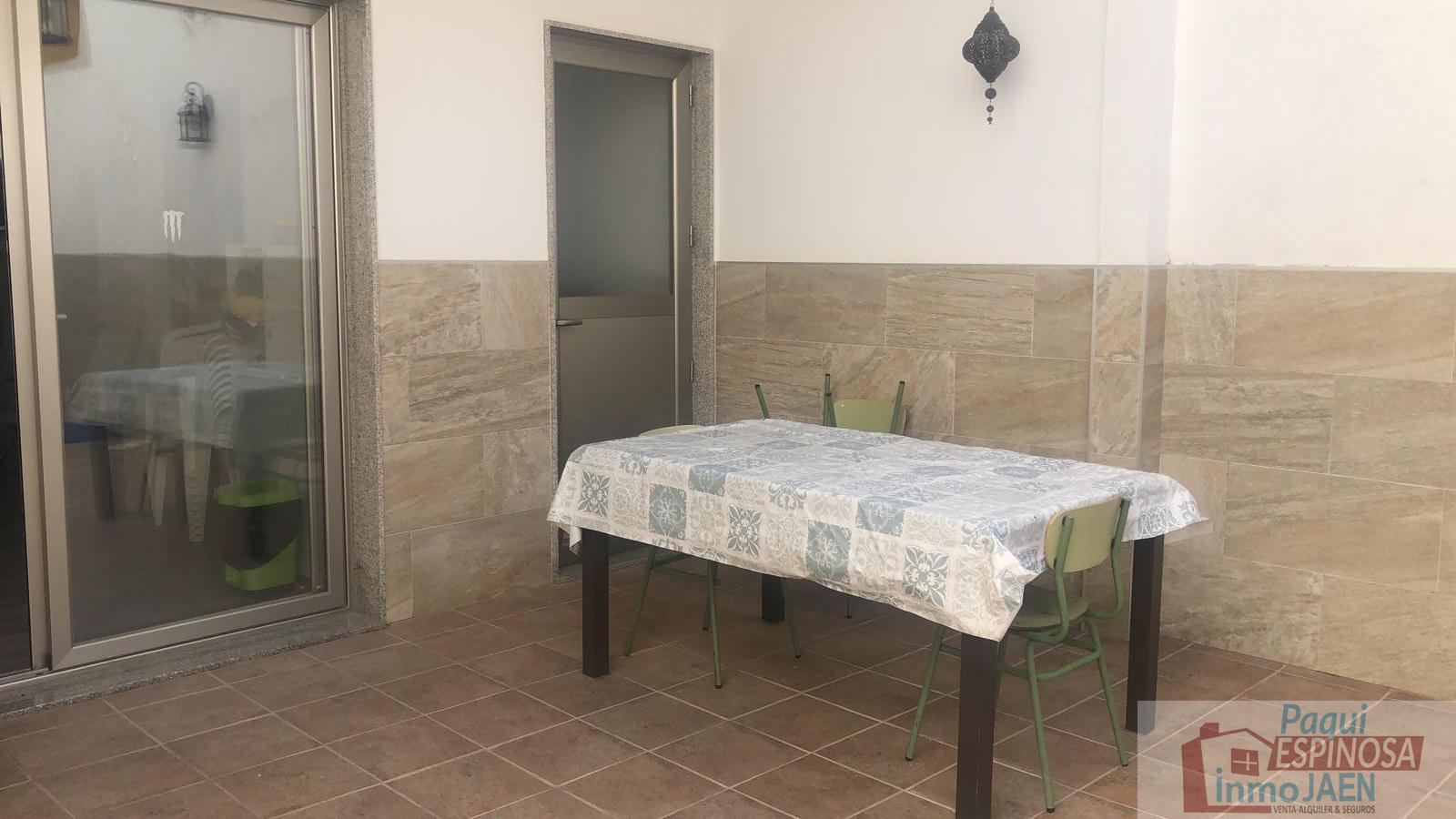 Venta de casa en Torredonjimeno