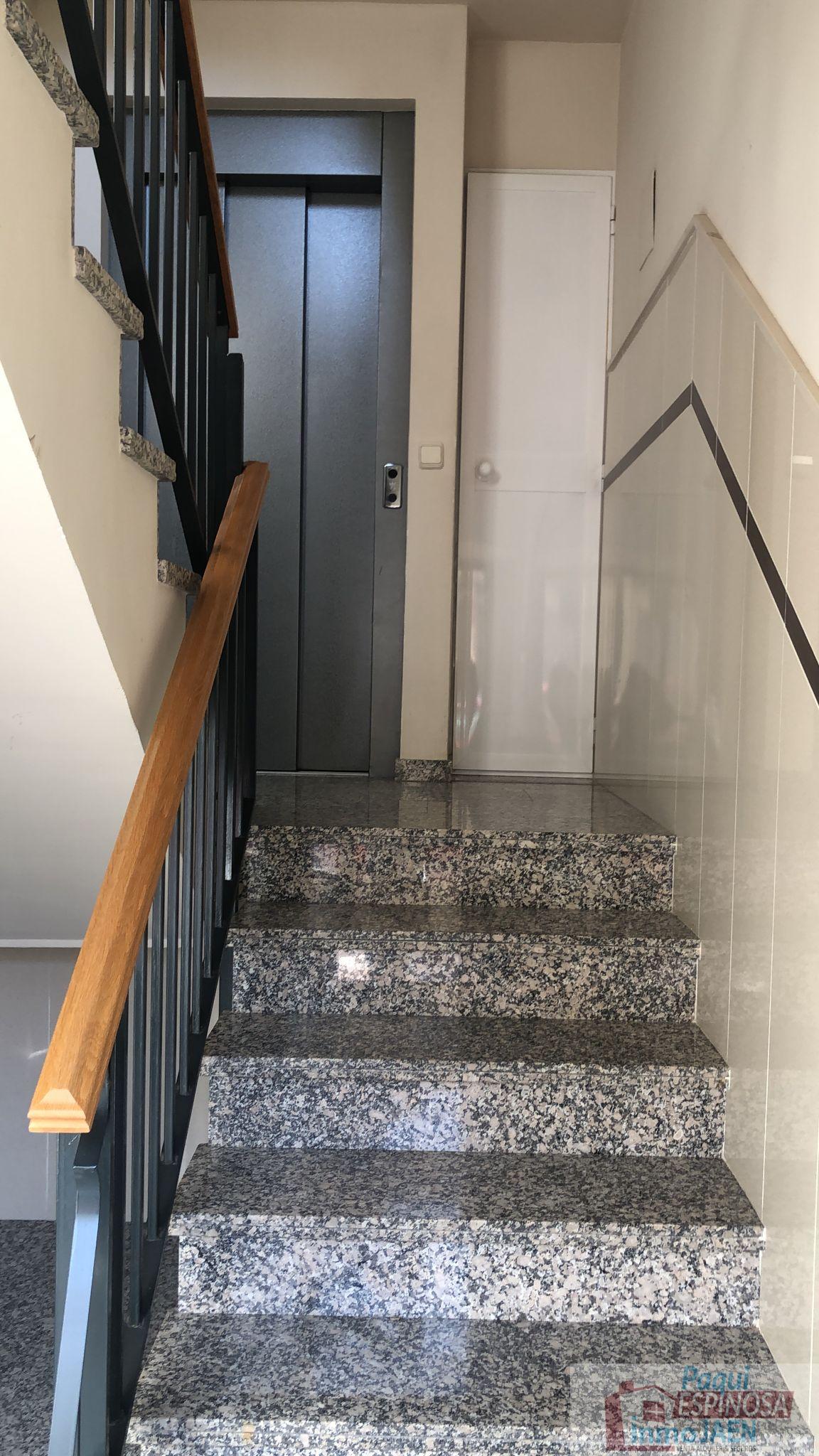 For sale of flat in Torredonjimeno