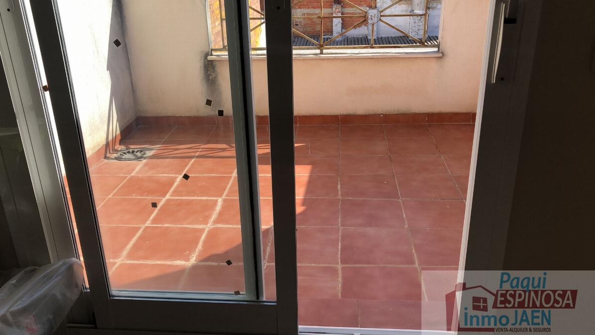For sale of flat in Torredonjimeno