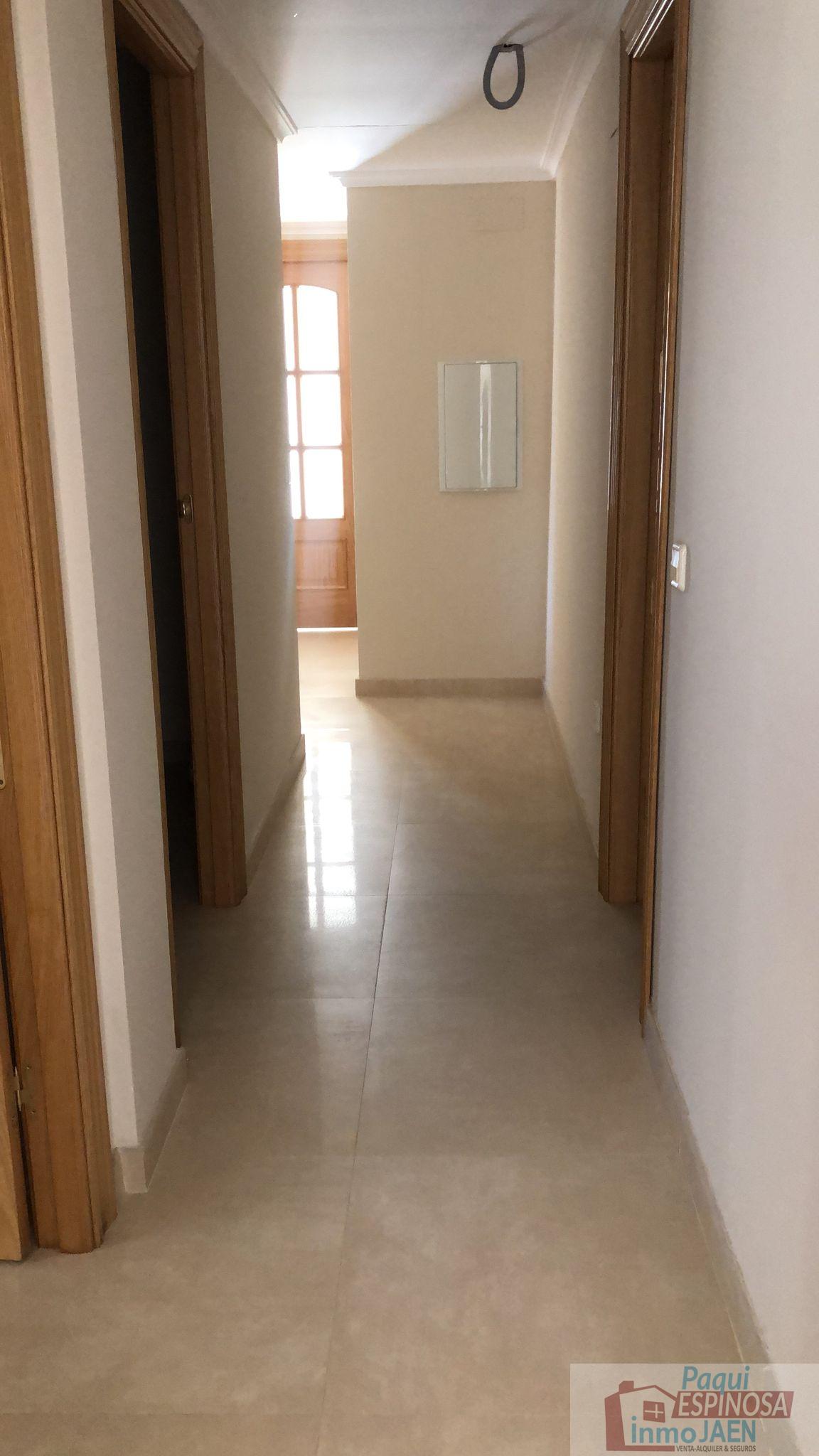 Venta de piso en Torredonjimeno