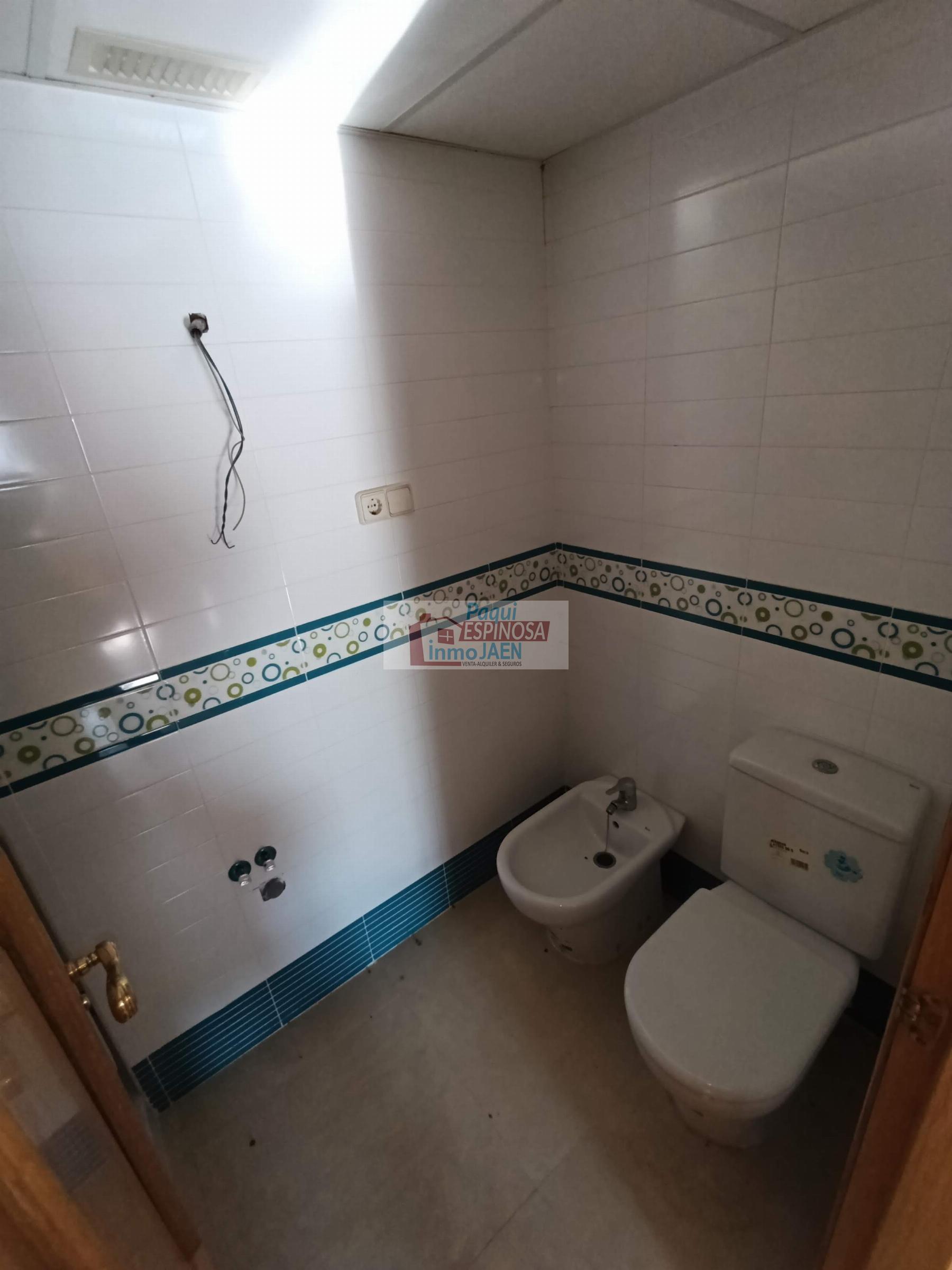 For sale of flat in Torredonjimeno