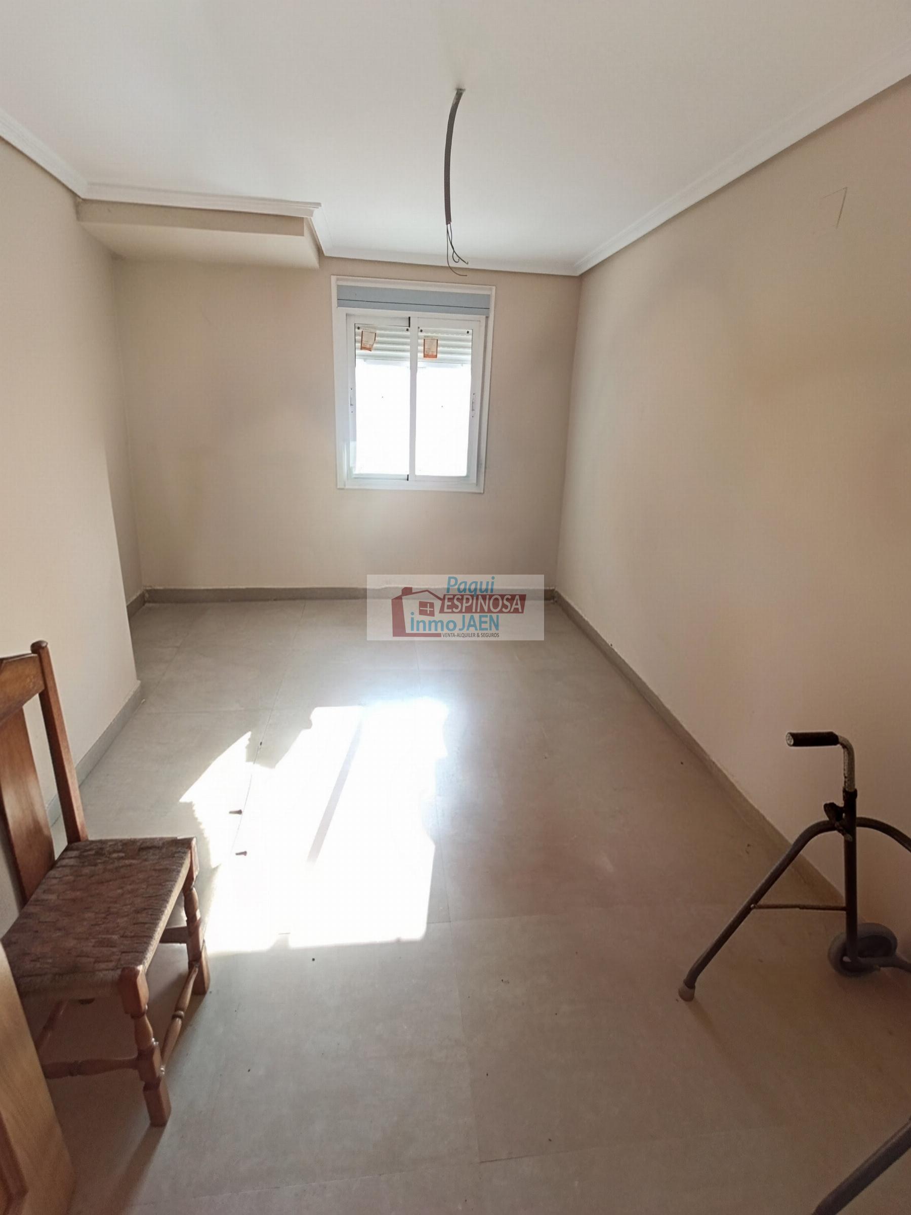 For sale of flat in Torredonjimeno