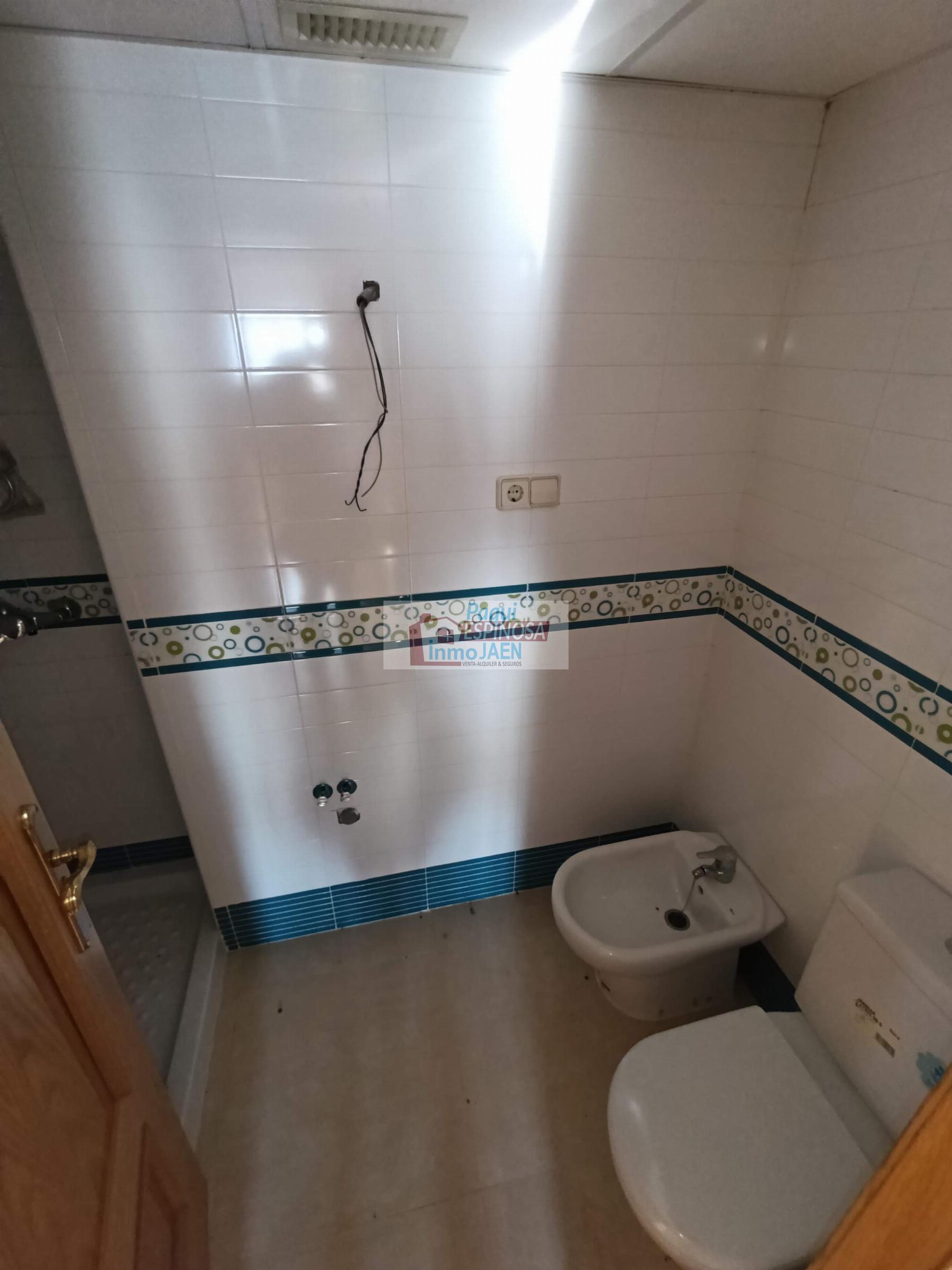 For sale of flat in Torredonjimeno