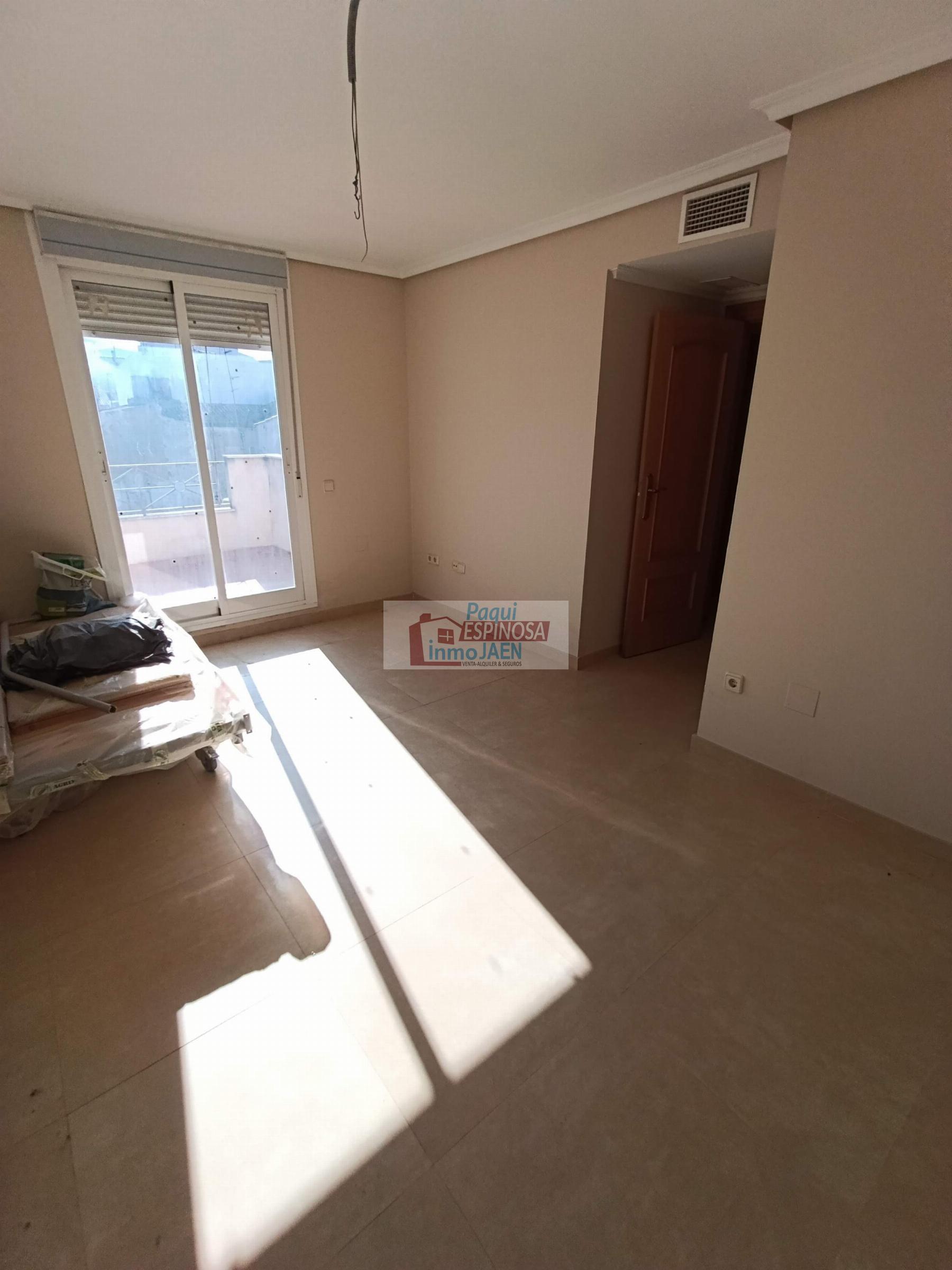 For sale of flat in Torredonjimeno