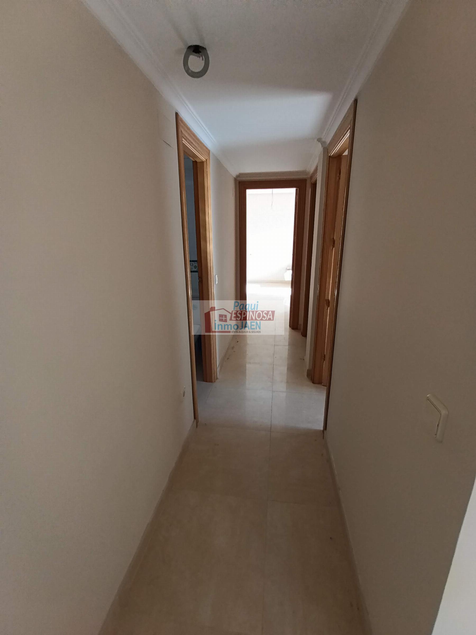 For sale of flat in Torredonjimeno