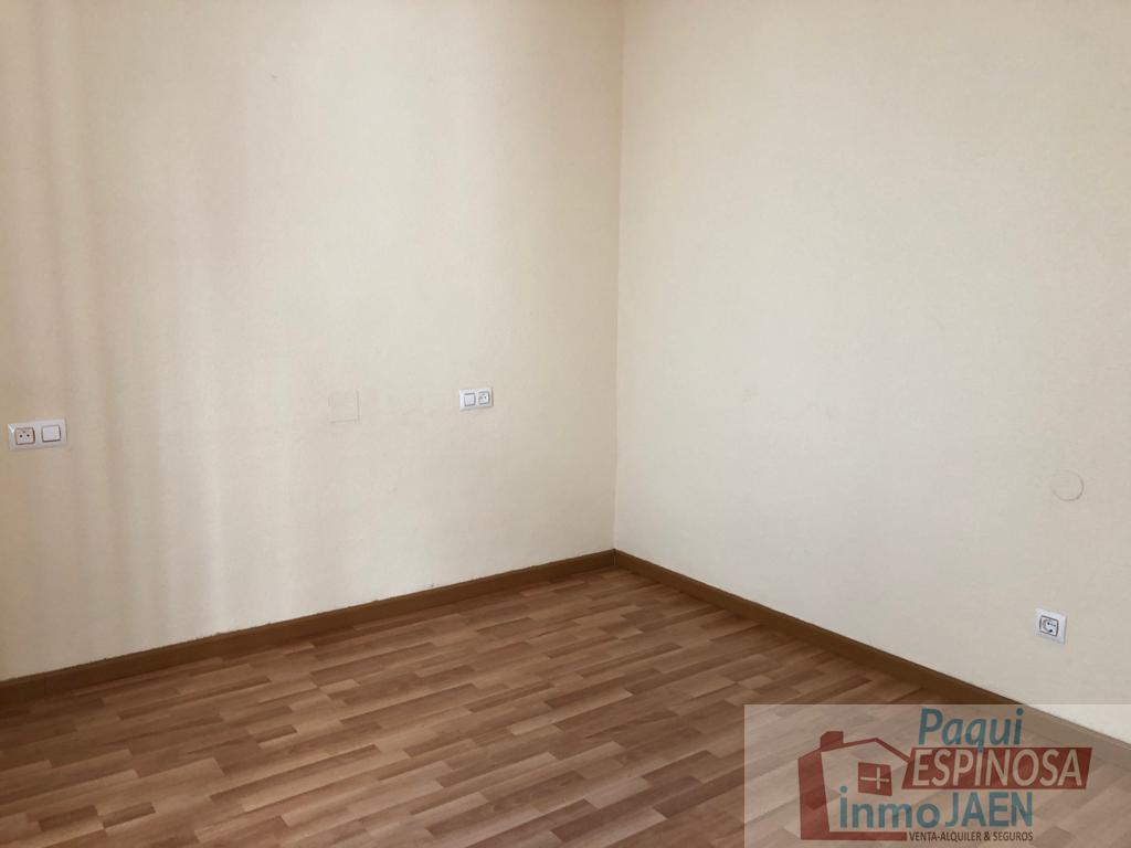 For sale of flat in Torredonjimeno