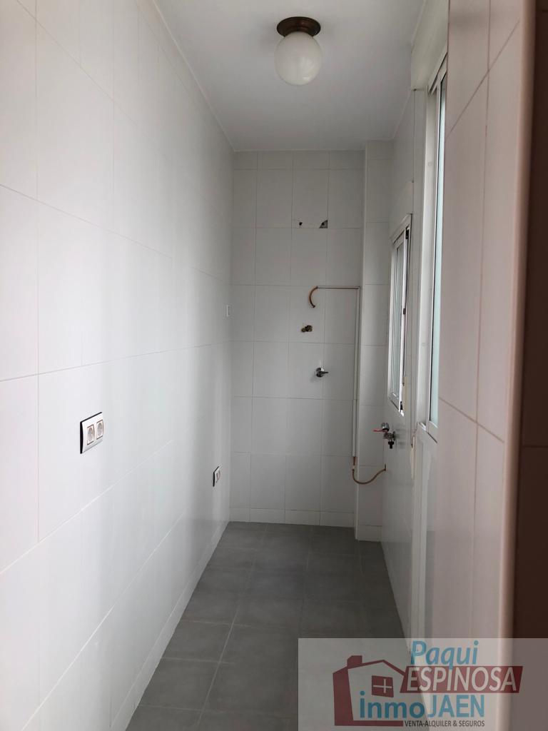 For sale of flat in Torredonjimeno