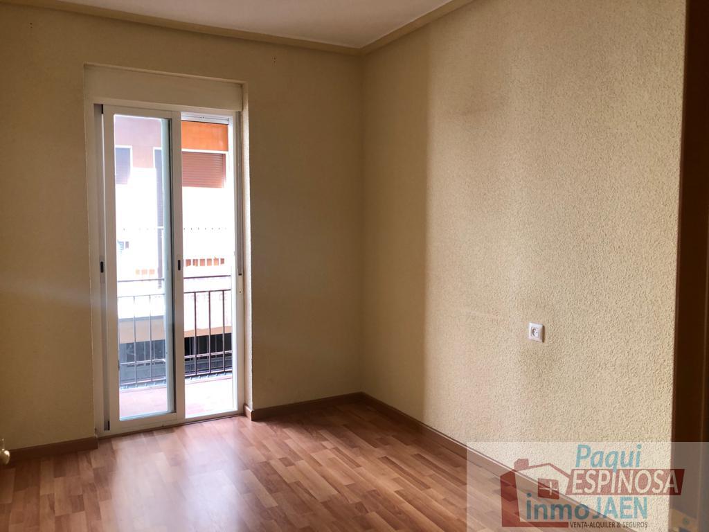For sale of flat in Torredonjimeno
