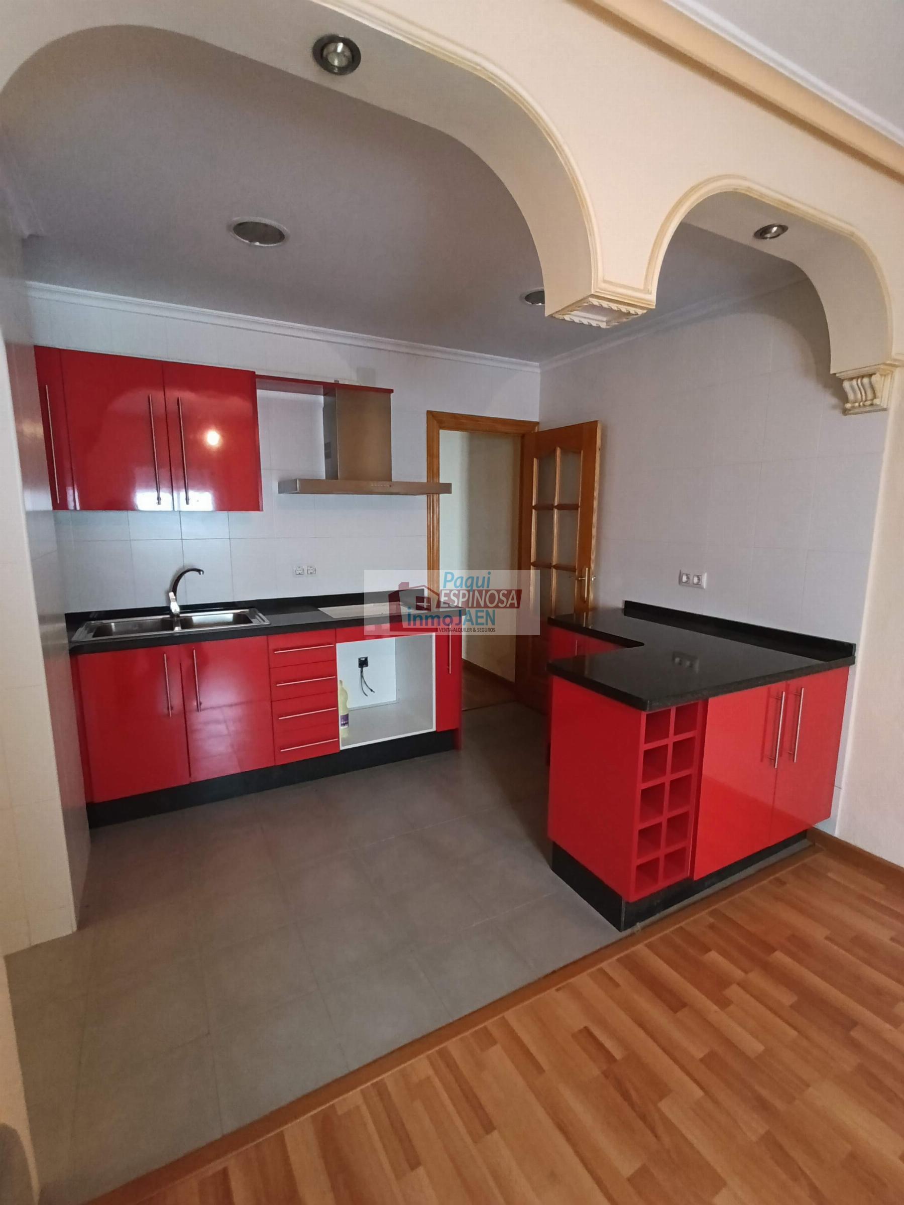 Venta de piso en Torredonjimeno