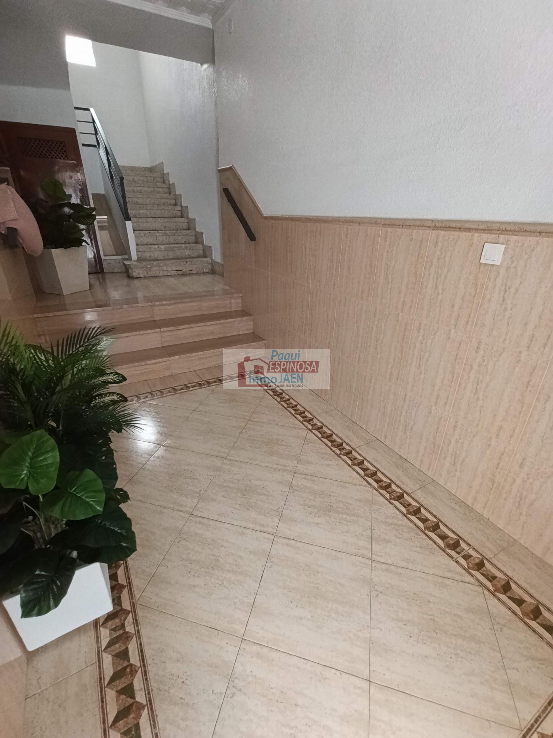 Venta de piso en Torredonjimeno