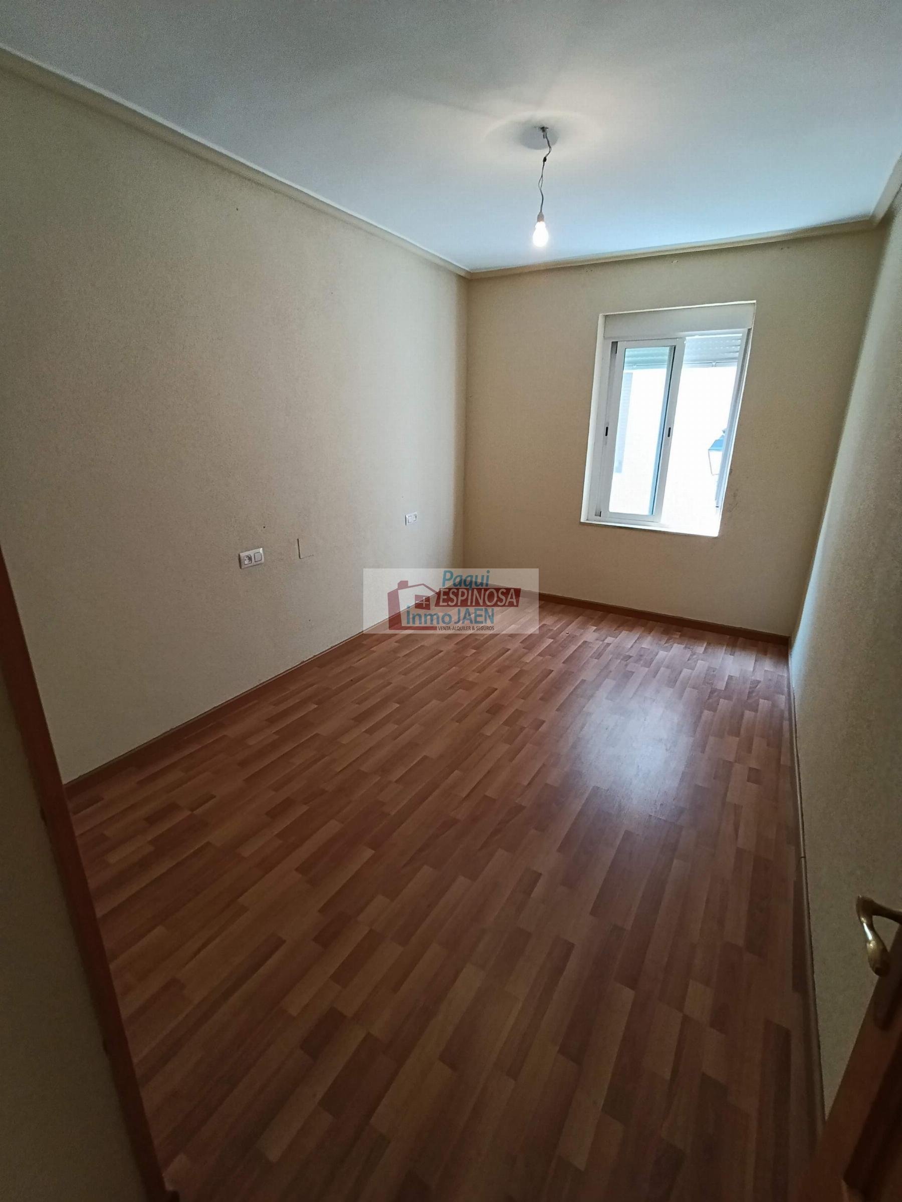 Venta de piso en Torredonjimeno