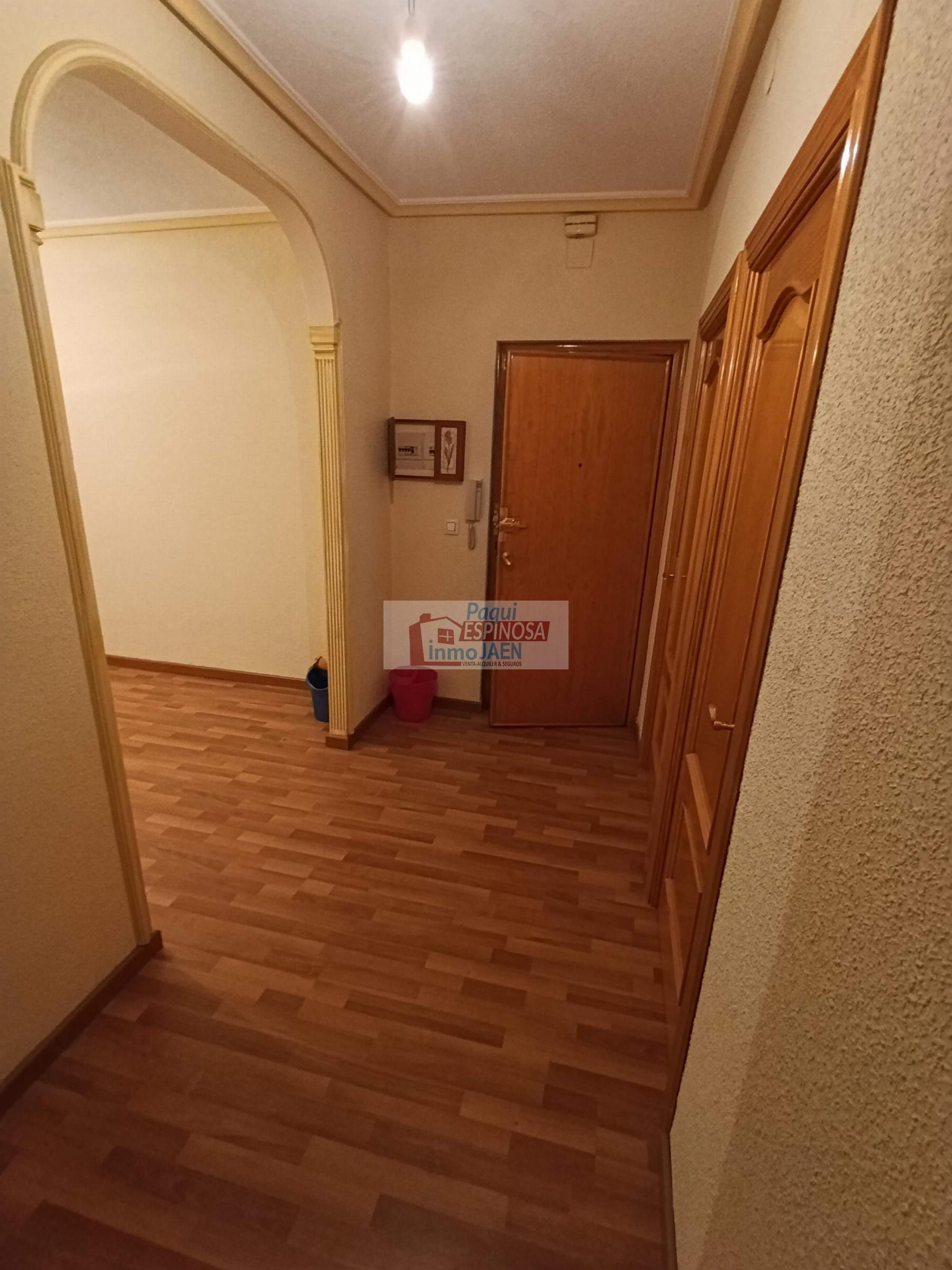 Venta de piso en Torredonjimeno