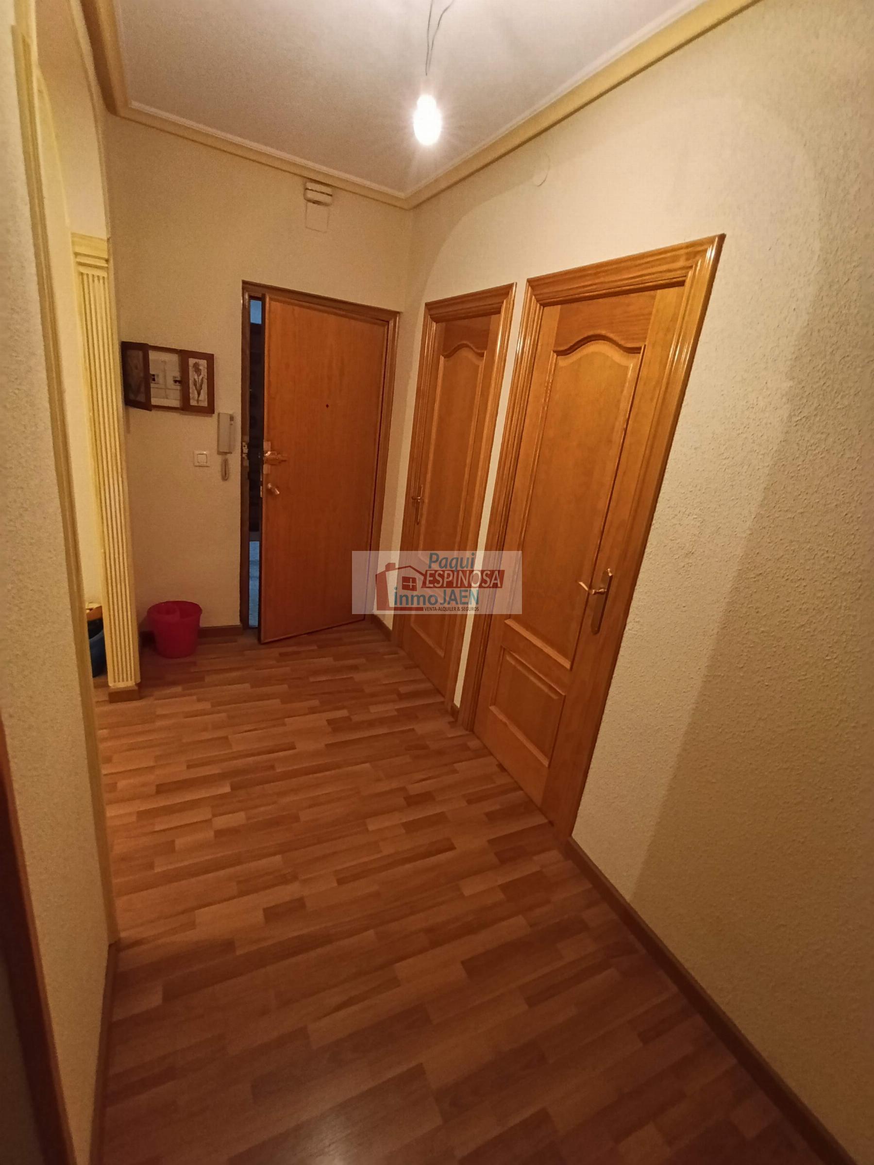 Venta de piso en Torredonjimeno