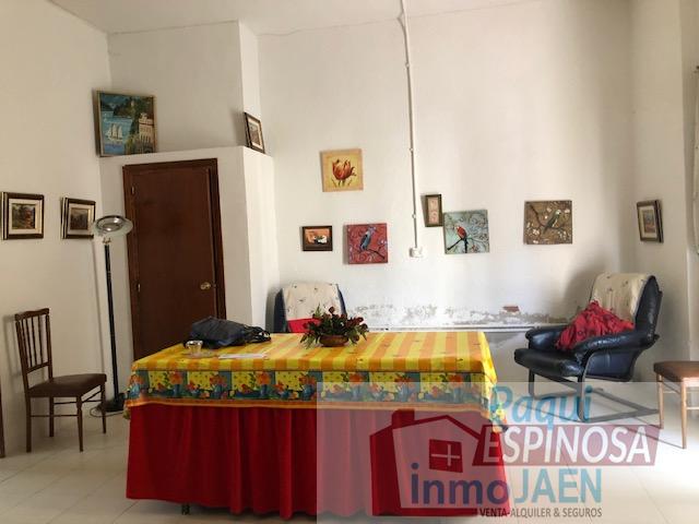 For sale of flat in Torre del Campo