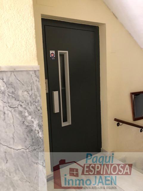 For sale of flat in Torre del Campo
