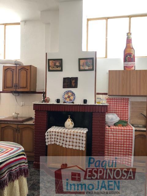 For sale of flat in Torre del Campo