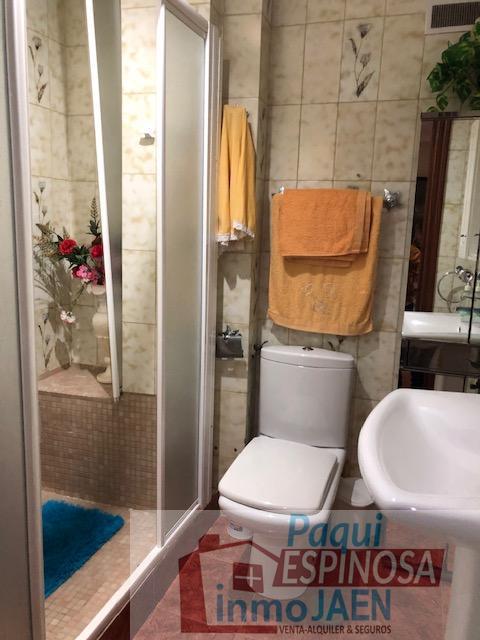 For sale of flat in Torre del Campo