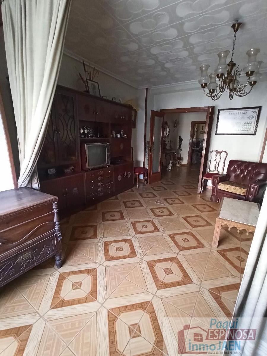 Venta de casa en Torredonjimeno