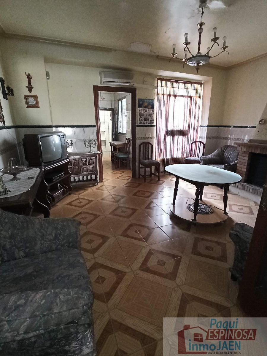 Venta de casa en Torredonjimeno