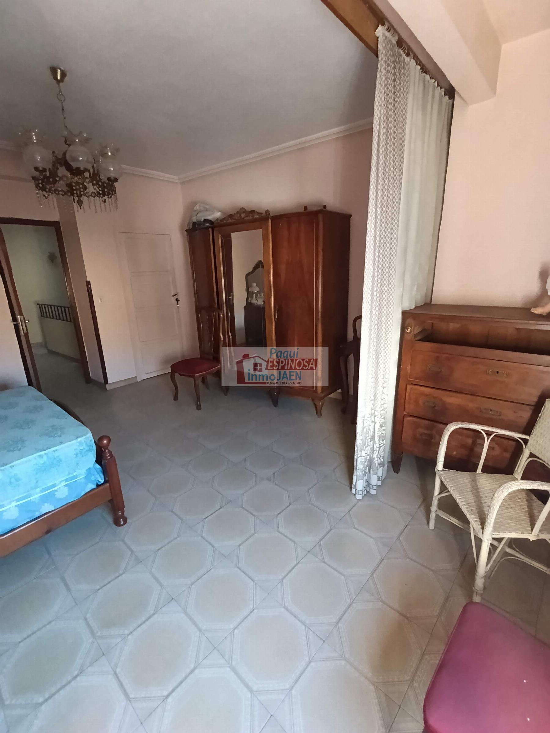 Venta de casa en Torredonjimeno