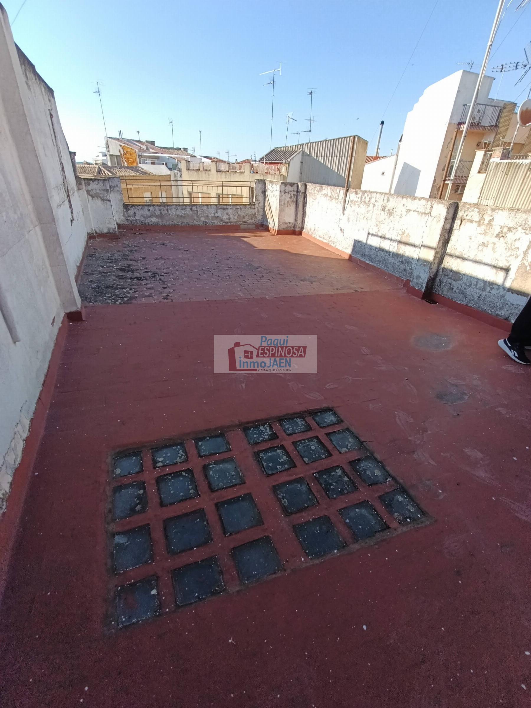 Venta de casa en Torredonjimeno