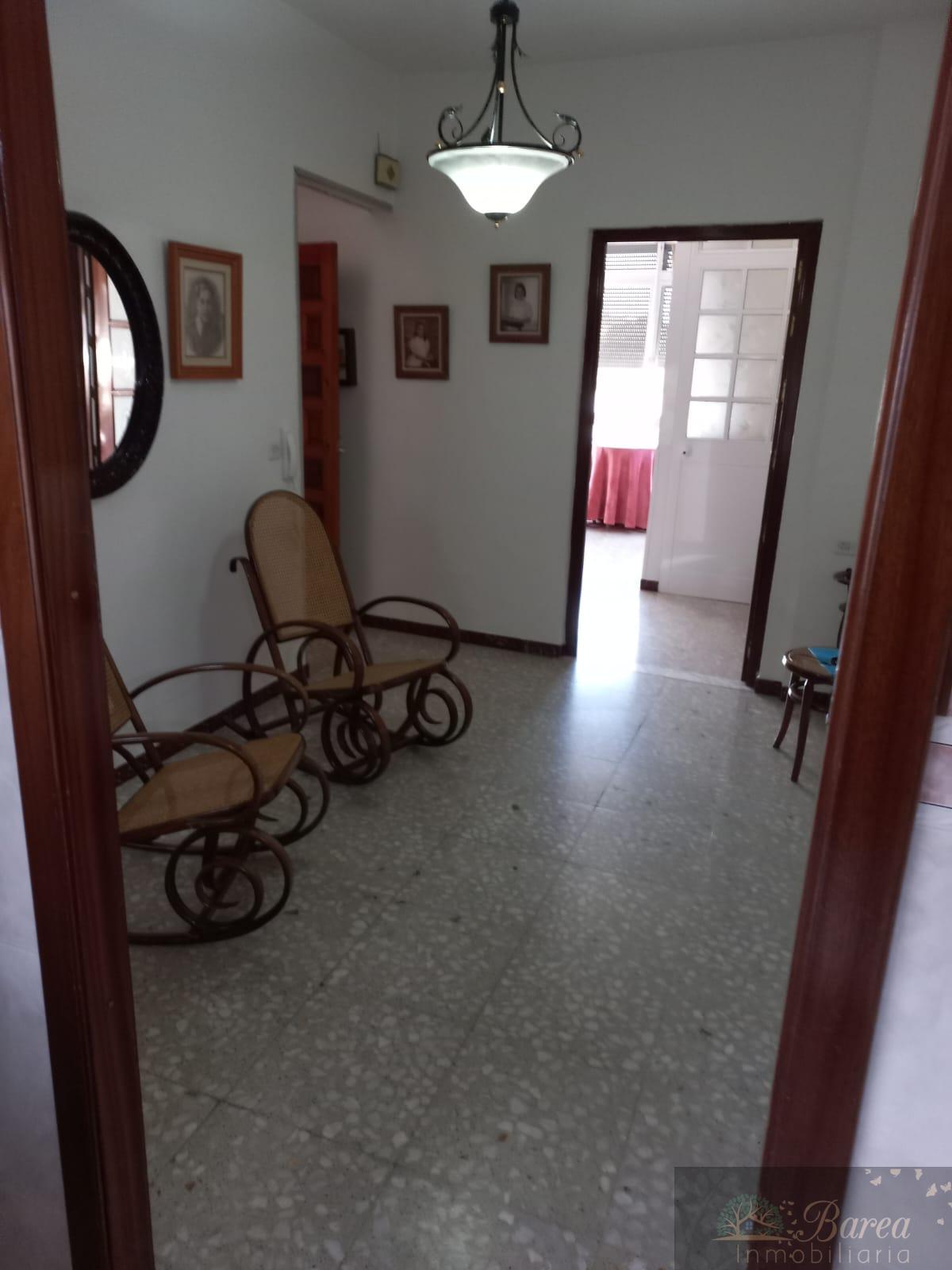 For sale of house in Rute