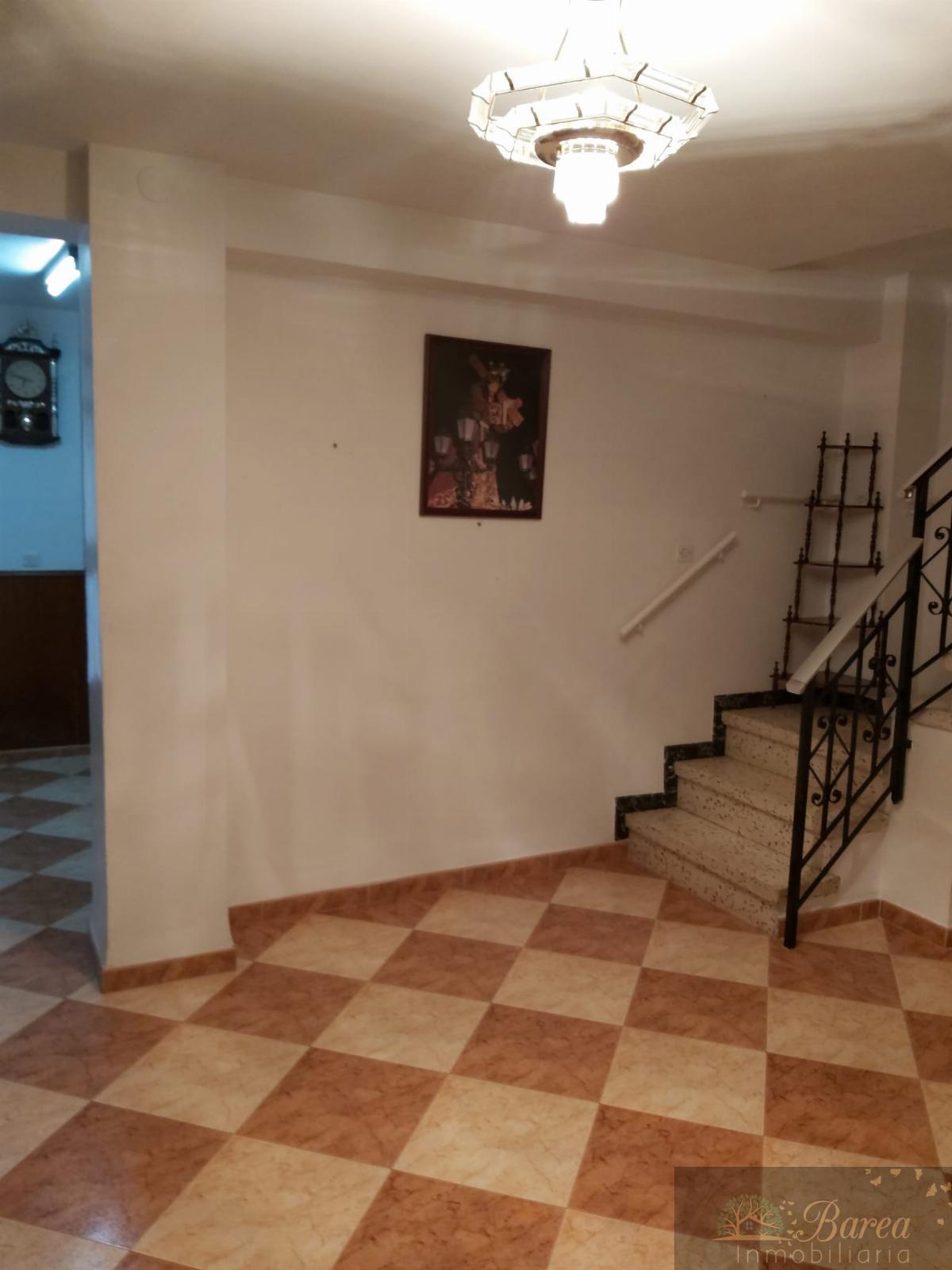 For sale of house in Rute