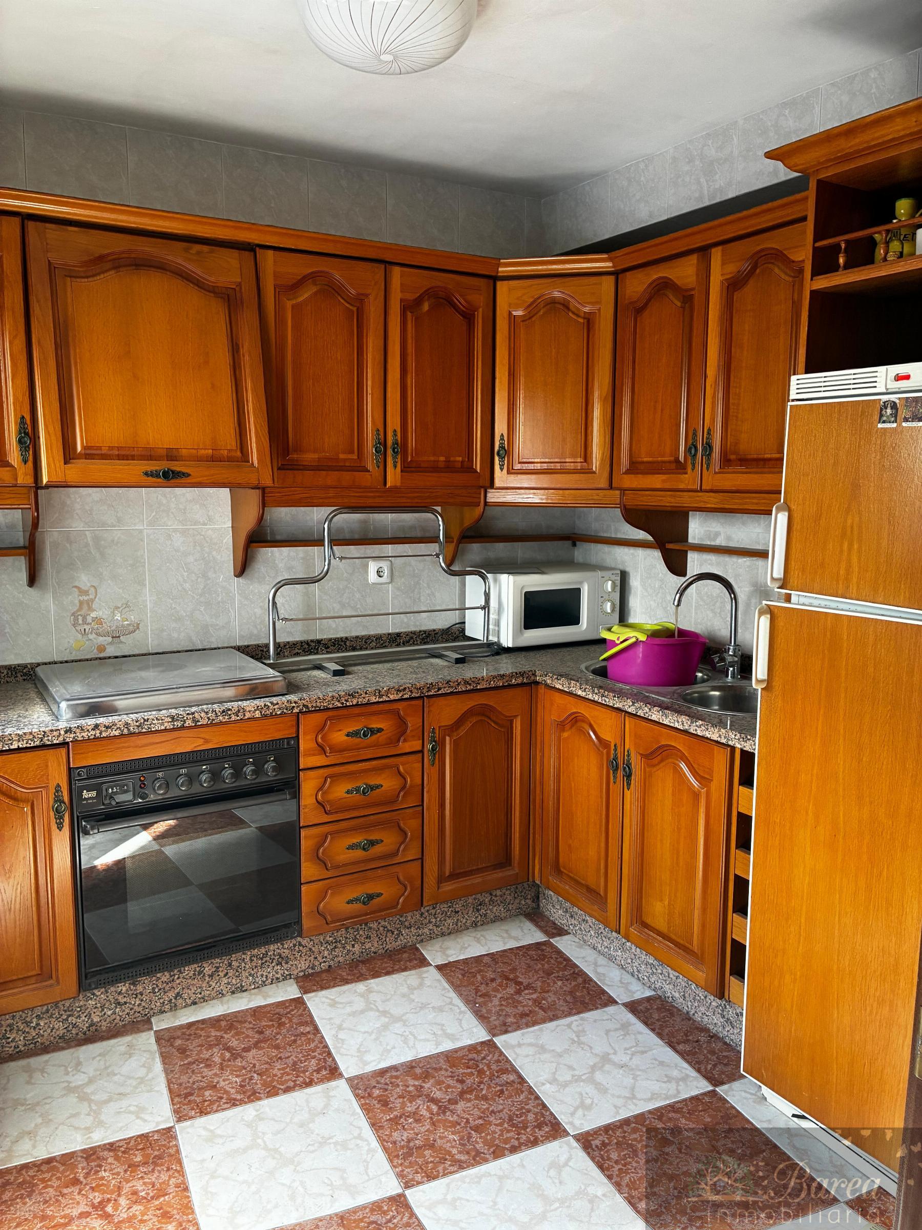 Venta de casa en Rute