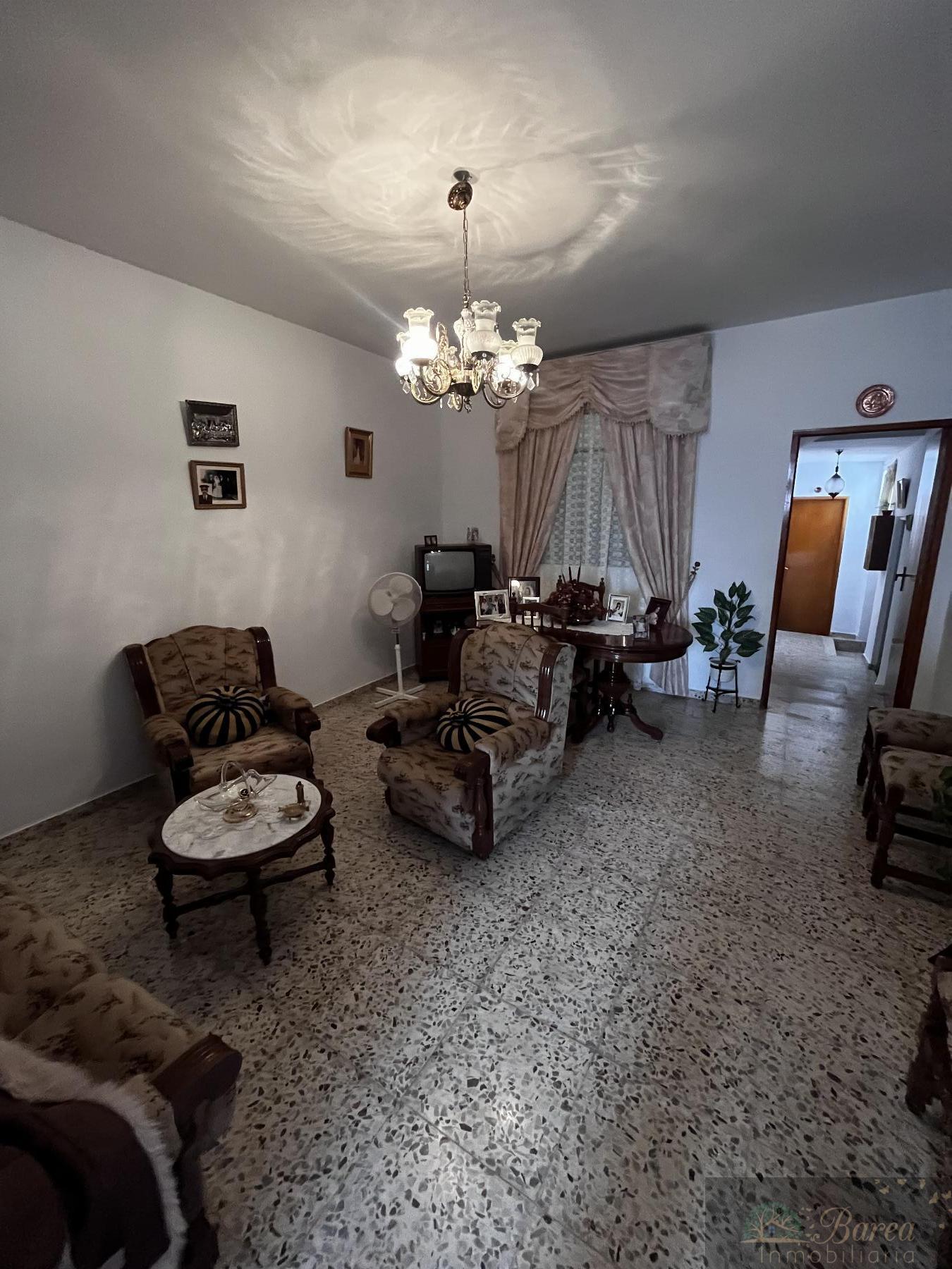 Venta de casa en Rute